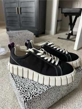 Eytys Odessa platform canvas shoe in black